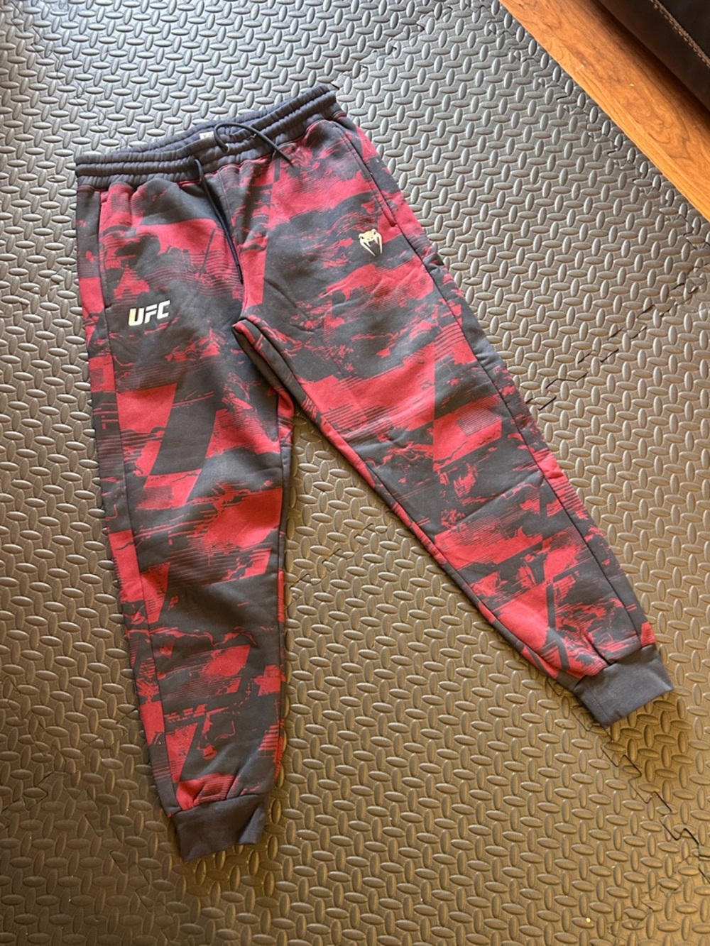 UFC Red & Black Camo Kids Jogger Sweatpants